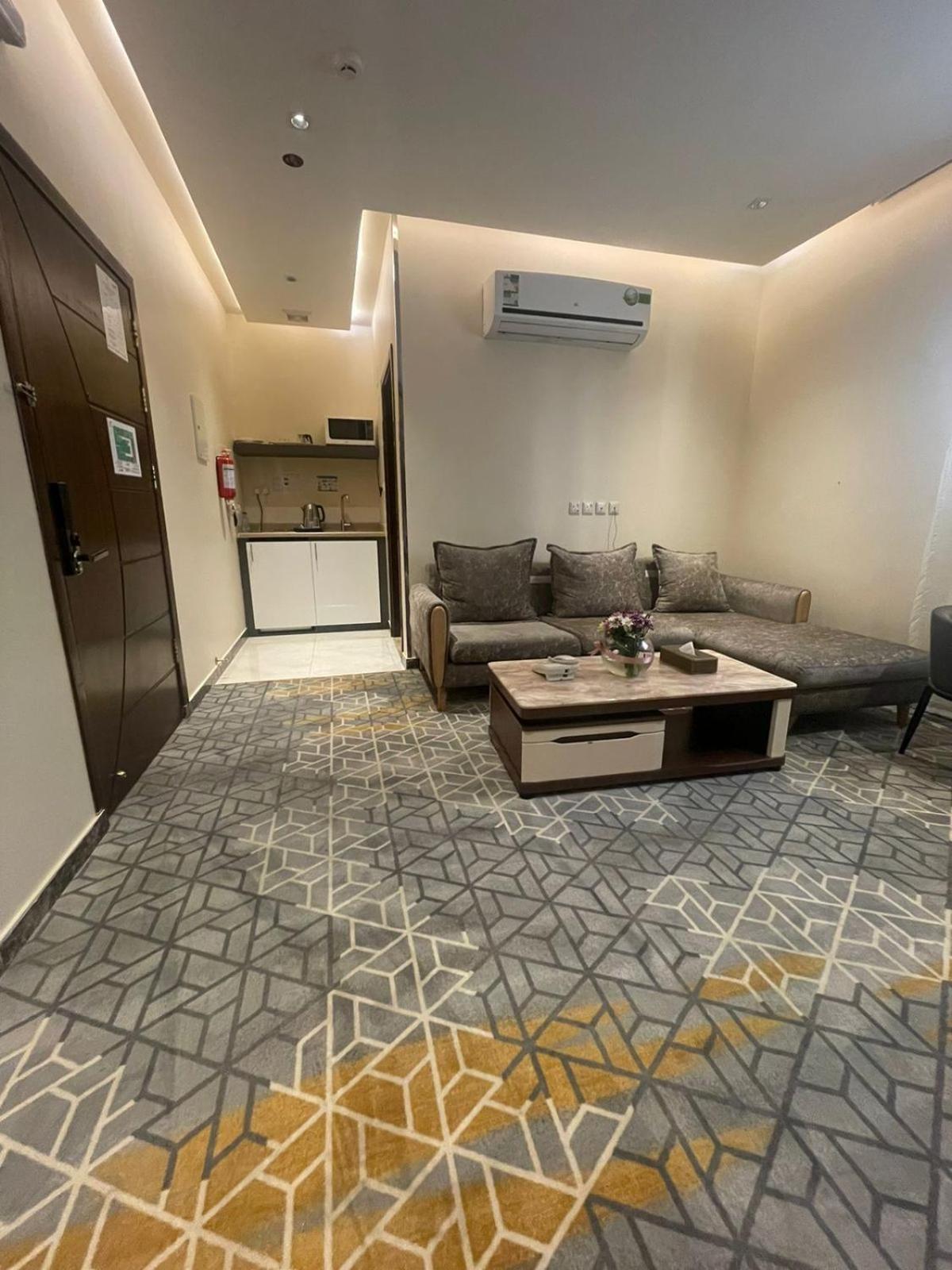Lavender Serviced Apartments Ta'if Esterno foto