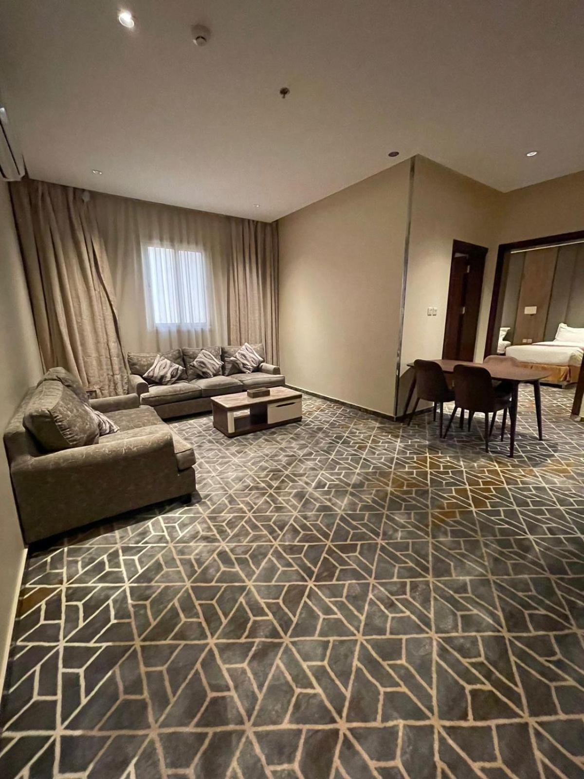 Lavender Serviced Apartments Ta'if Esterno foto